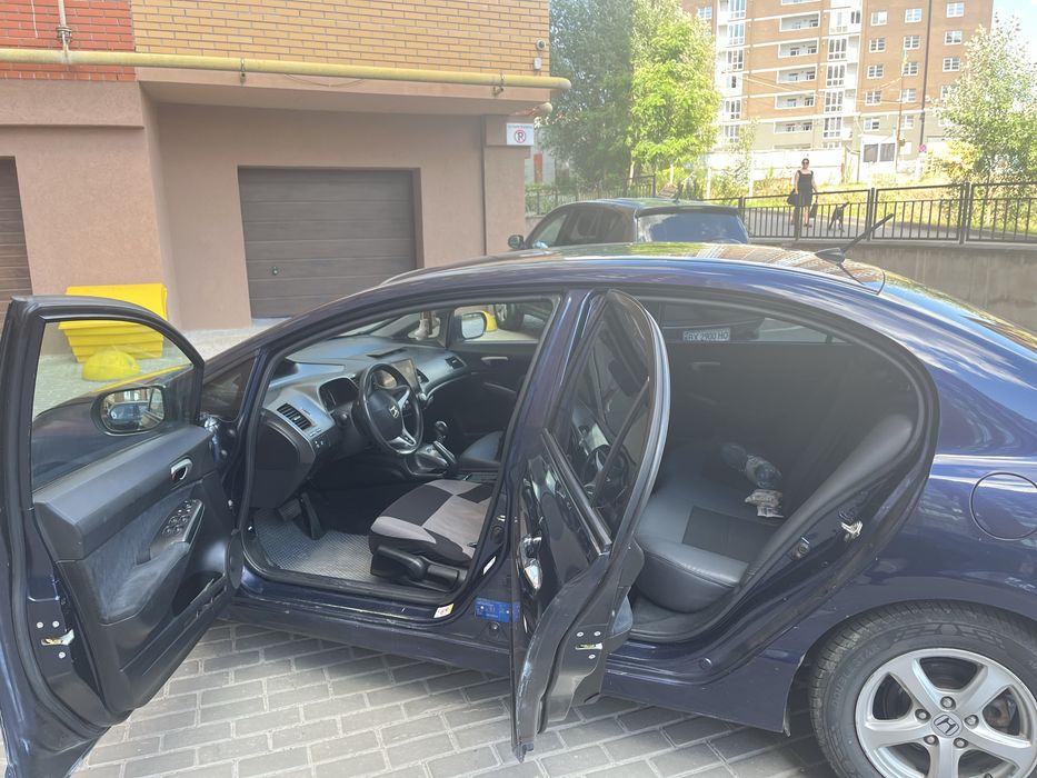 Honda Civik hybrid 2009 рік