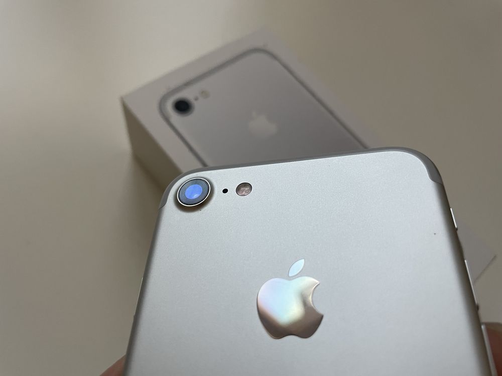 Iphone 7 смартфон