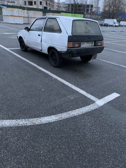 заз 1102 таврия на ходу