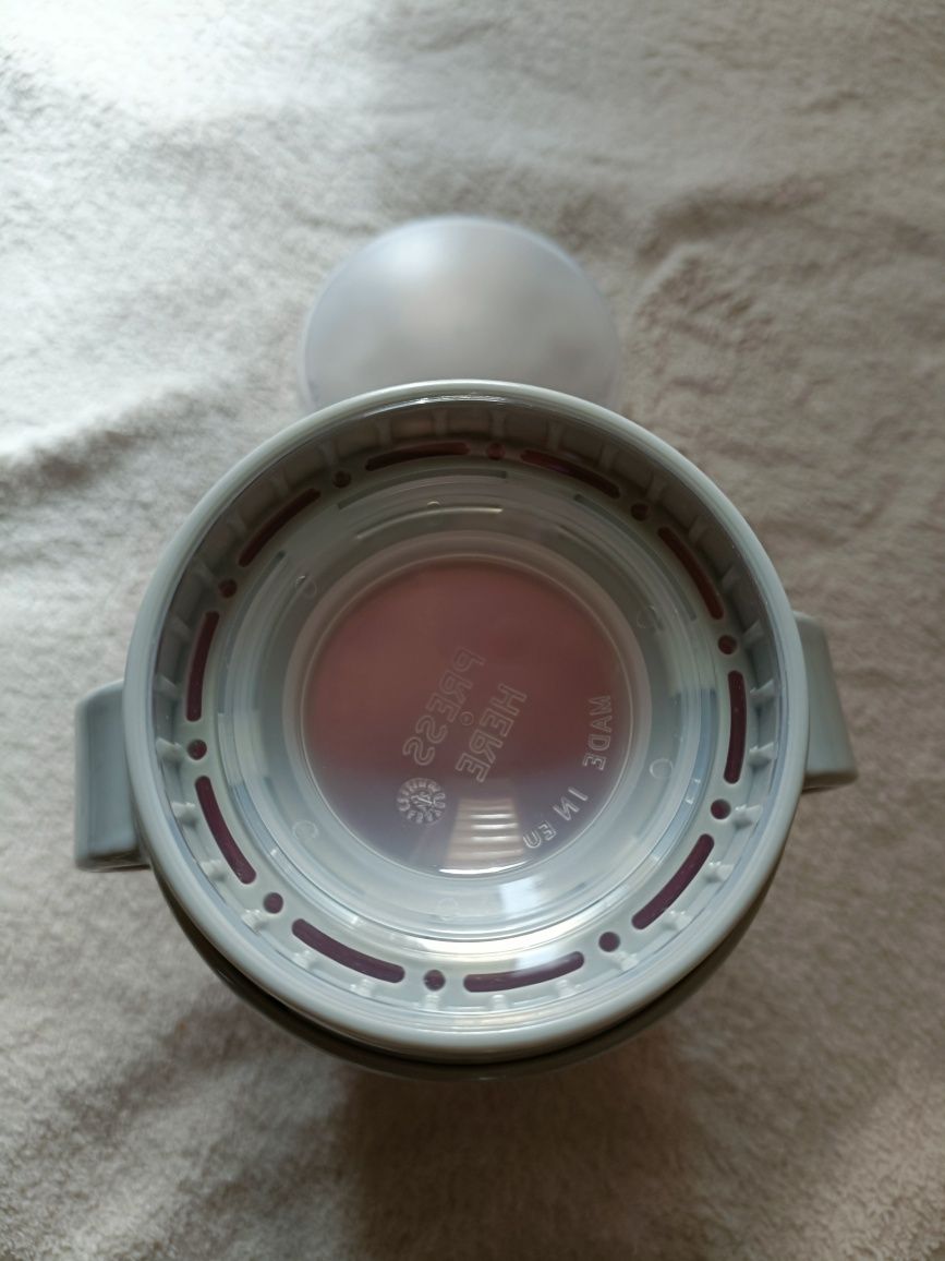 Kubek 360 stopni
