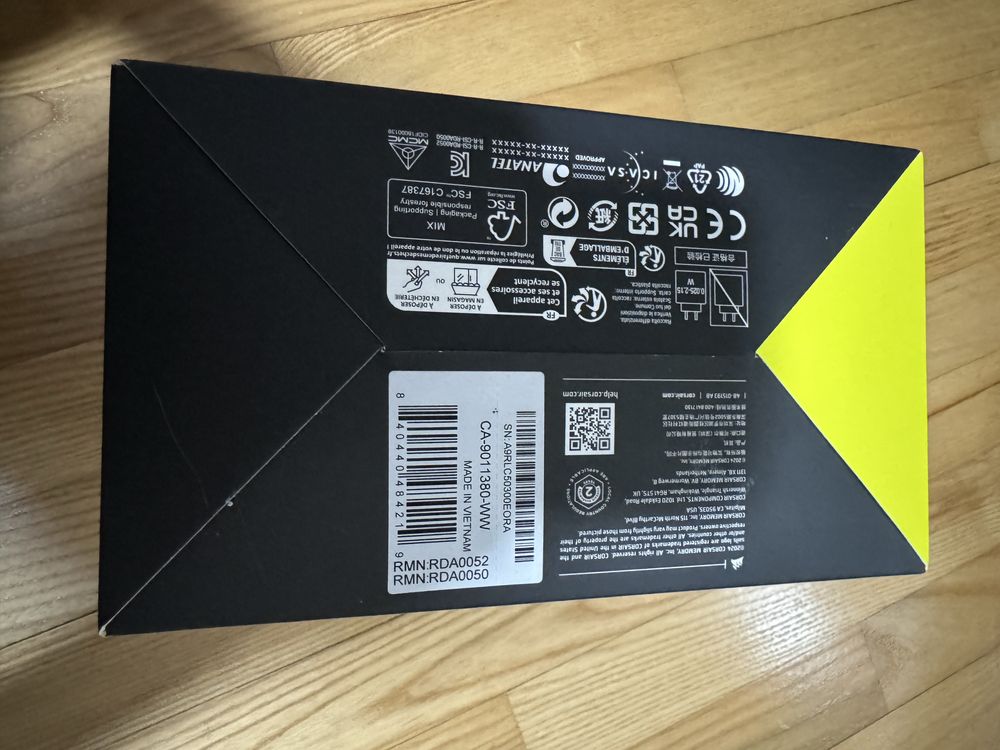 Навушники Corsair Void Wireless V2 White Запаковані