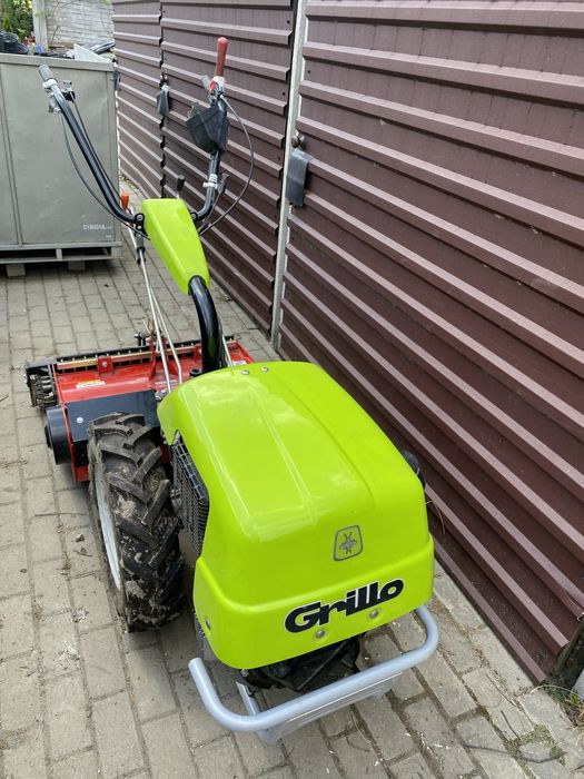 Zestaw ciągnik Grillo G131 i glebogryzarka Condor