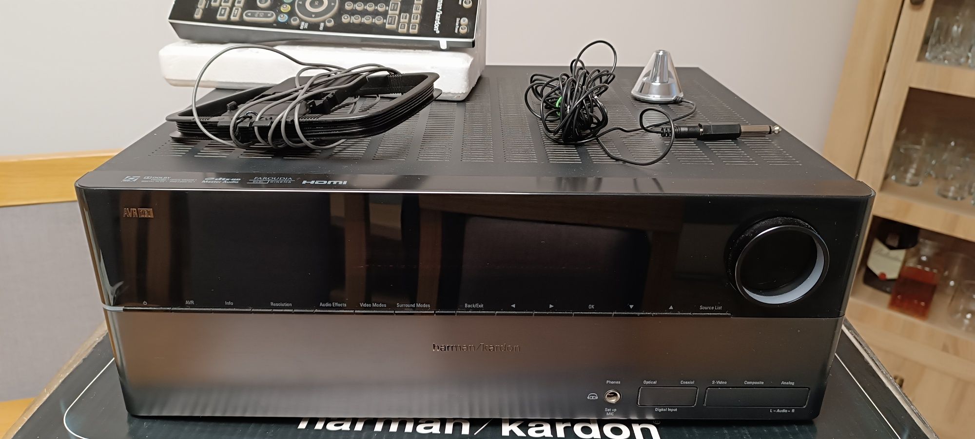 Amplituner wzmacniacz Harman/Kardon avr260