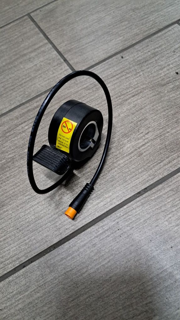 Дисплей и контроллер на электросамокат KUGOO G2 PRO 48/1000w ручка газ