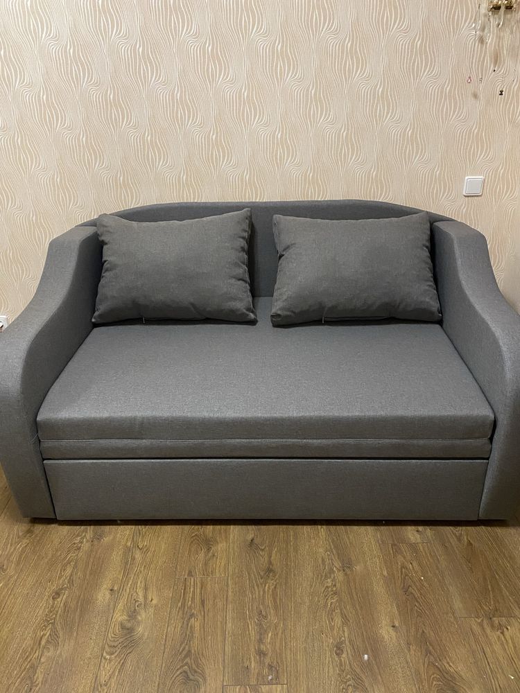 Продам диван в ідеальному стані
