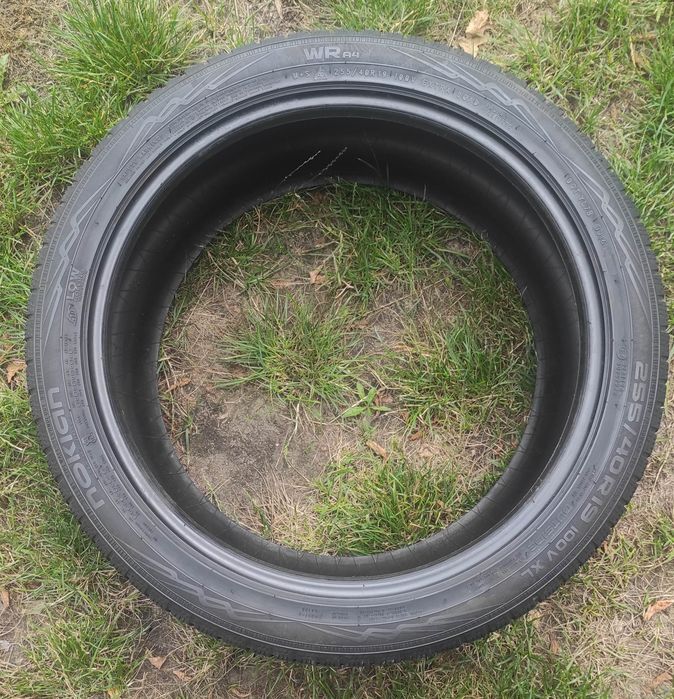 4 Opony zimowe Nokian WRA4 255/40R19 100V XL 5,7 mm Audi