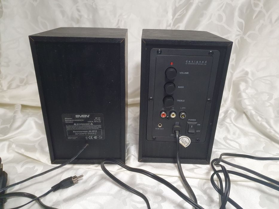 Акустическая система SVEN BF-01, б/у, идеальное состояние