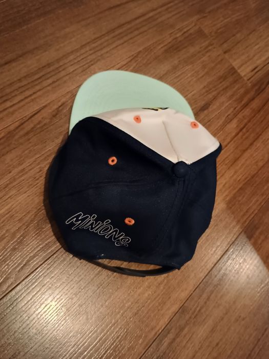 H&M czapka z daszkiem Minionek r.104