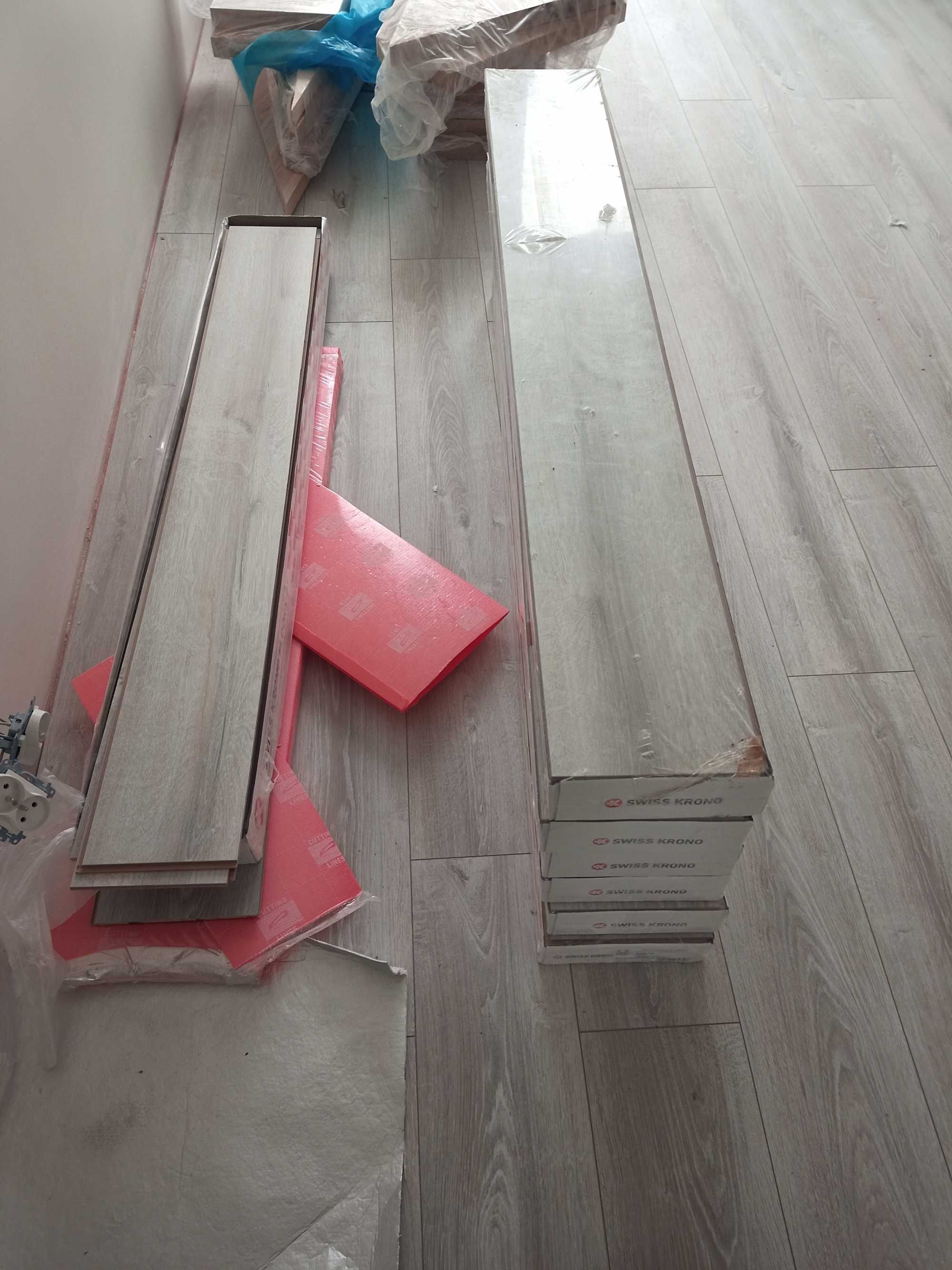 Panele podłogowe laminowane Dąb Costa, AC5, 8 mm, Swiss Krono, 2.4 m2