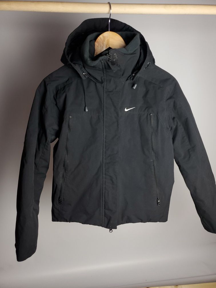 Куртка Nike для хлопця