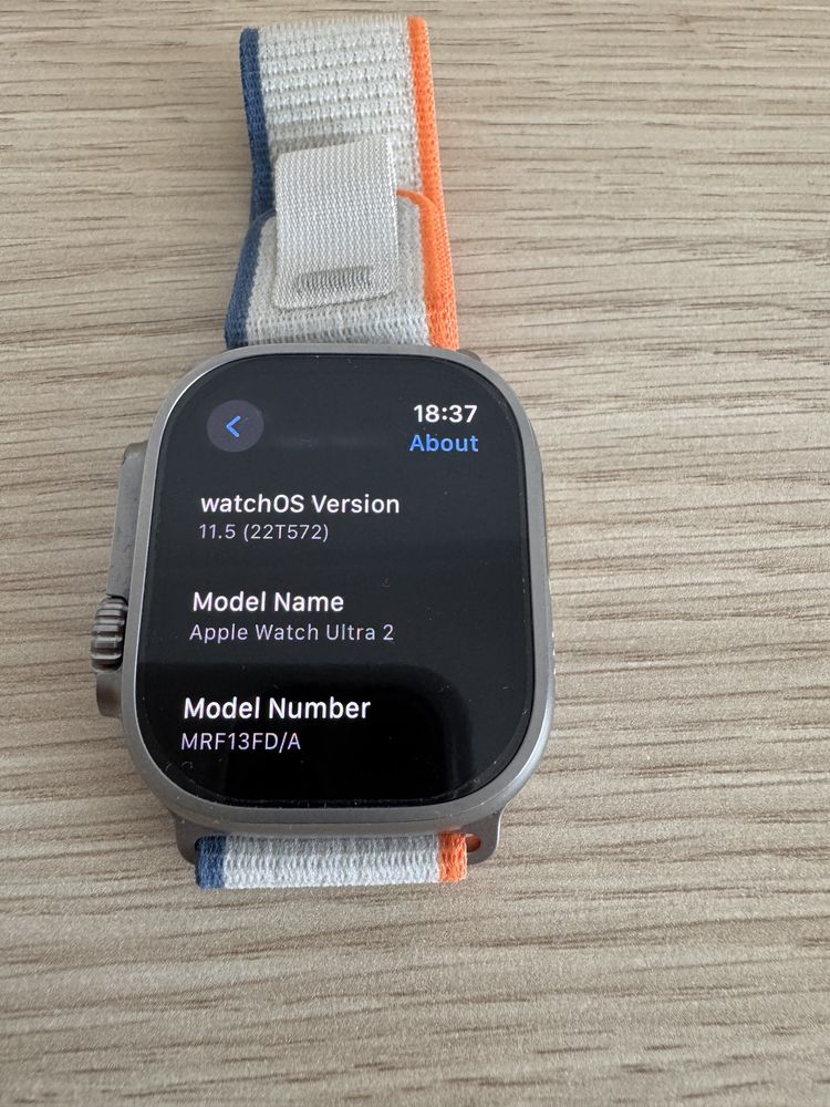 Apple Watch Ultra 2 49 mm Titanium