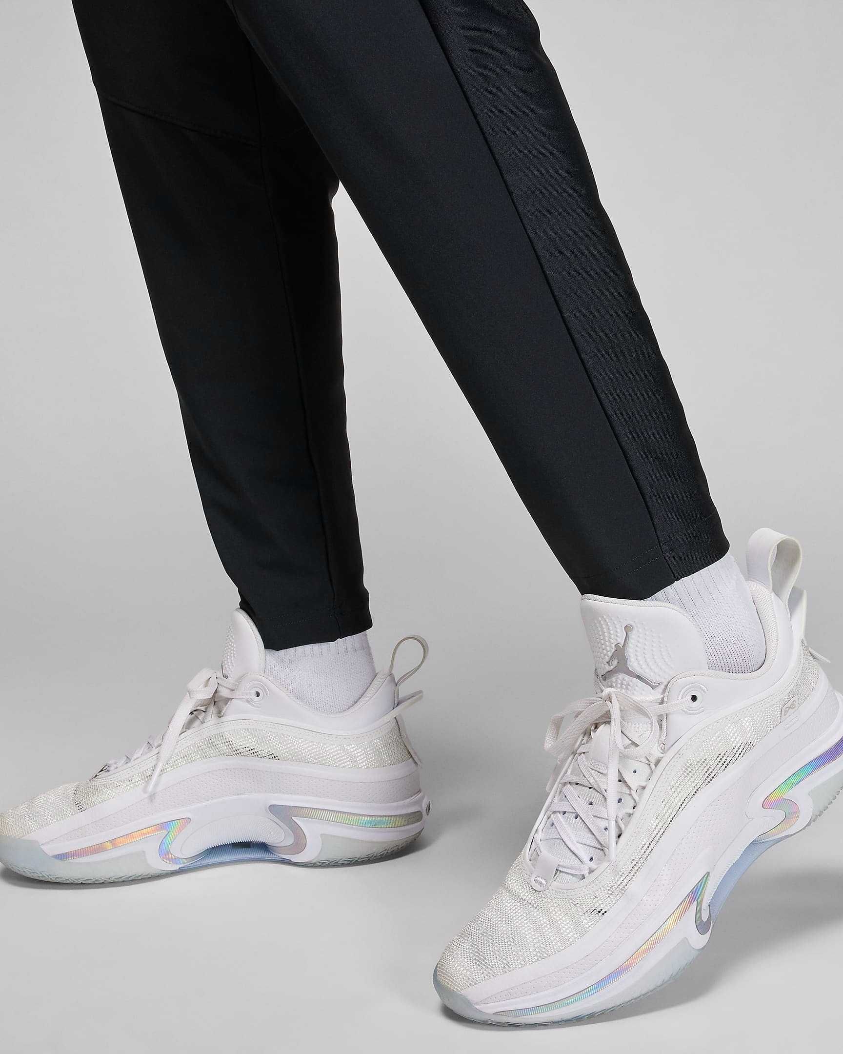 Брюки чоловічі Jordan Dri-Fit Sport Woven Trousers (FN5840-010) ОРИГІН