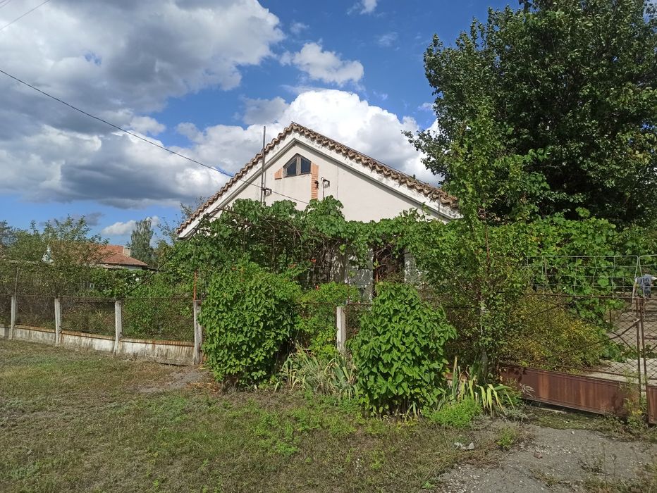 Продам будинок в гарному стані