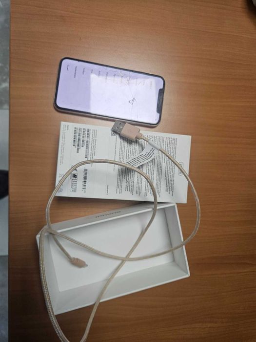 Oryginał iPhone XS 256Gb + pudełko+kabel+8 etui