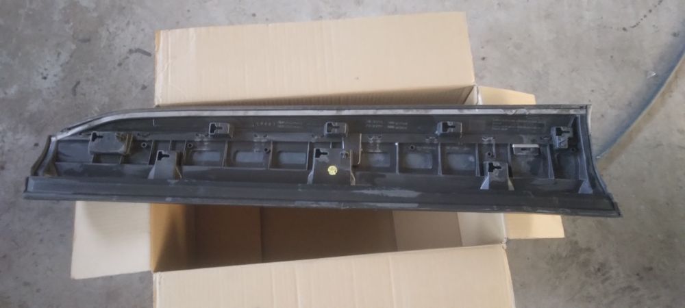 Накладка на дверку Q7