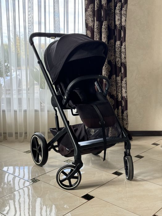 Коляска Cybex Balios S Lux Moon Black