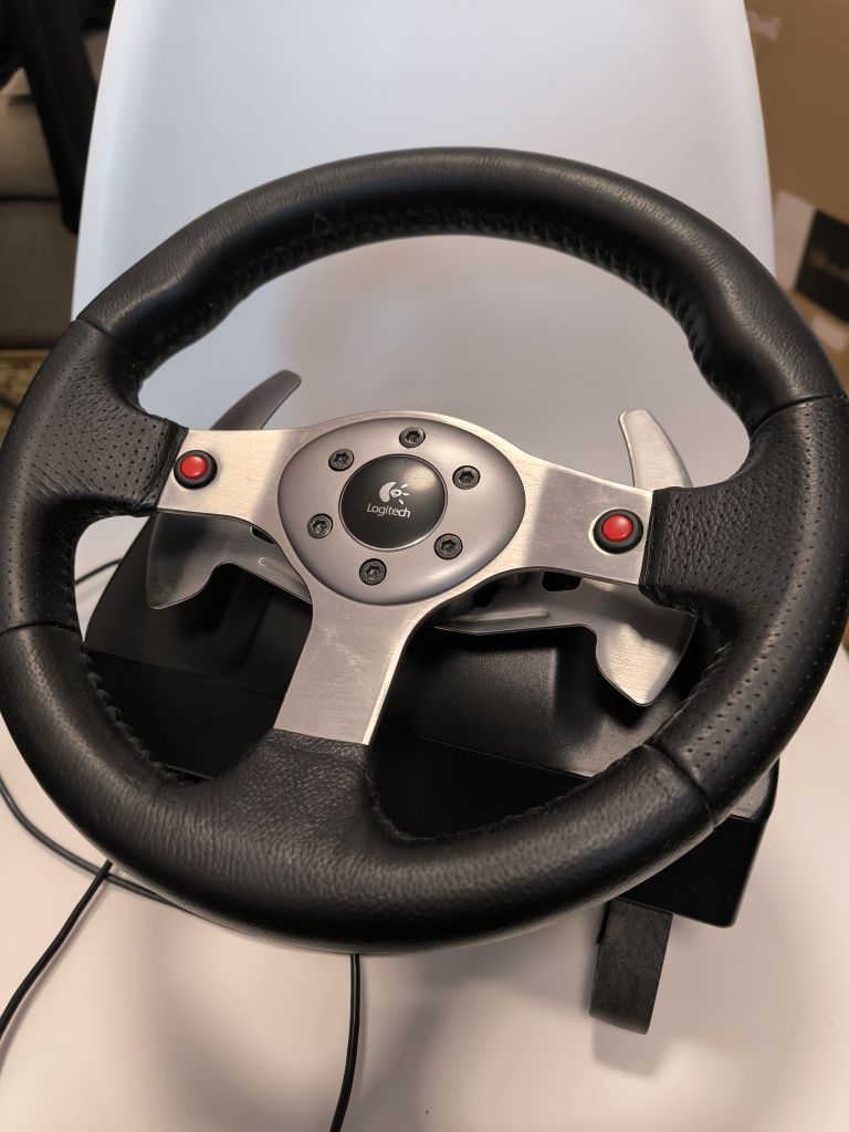 Руль Logitech G25  на відновлення
