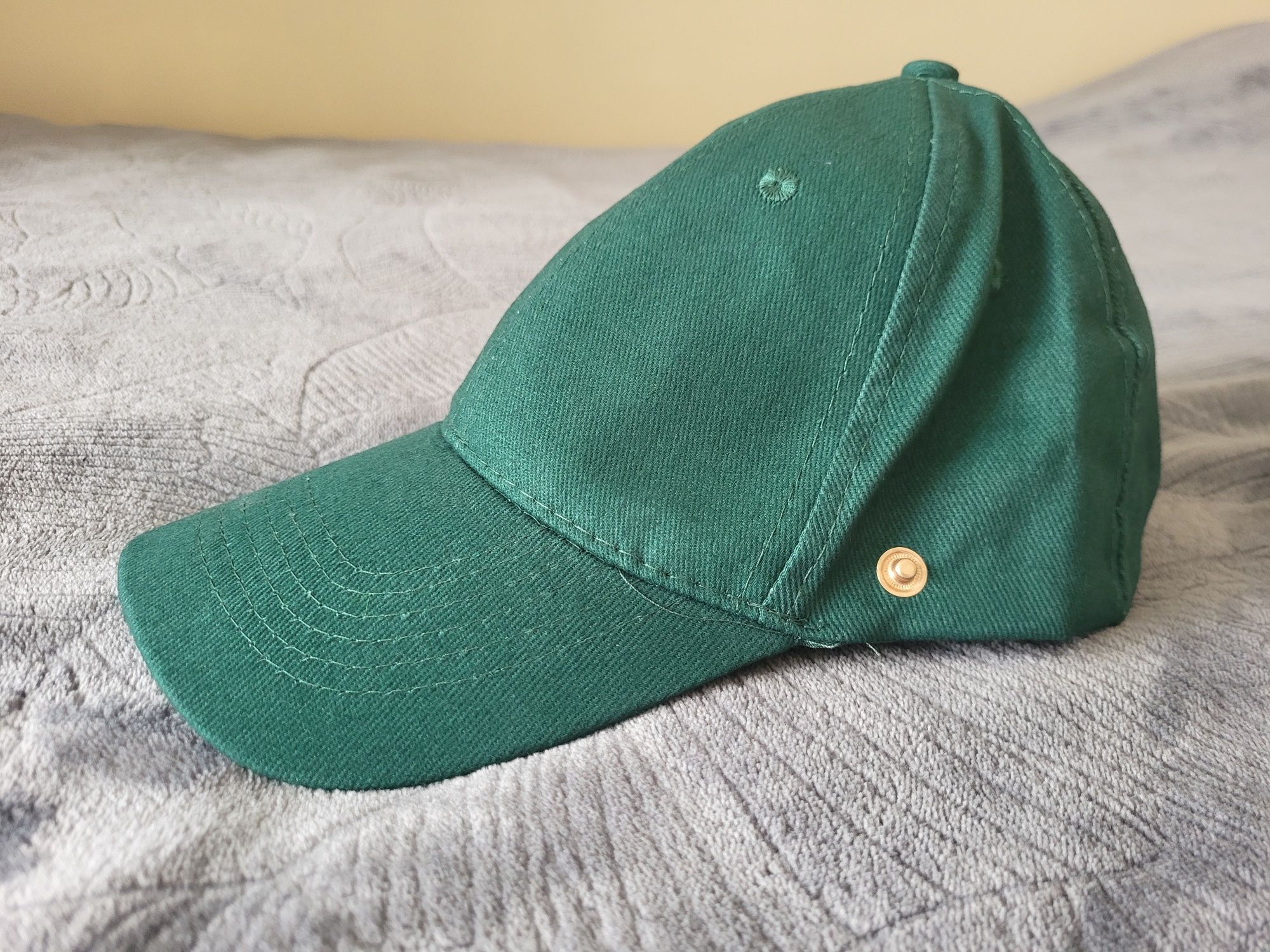 Nowa czapka z daszkiem butelkowa zieleń