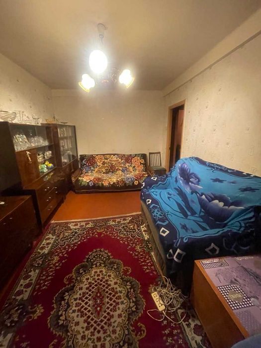 здається кімната,метро Лісова