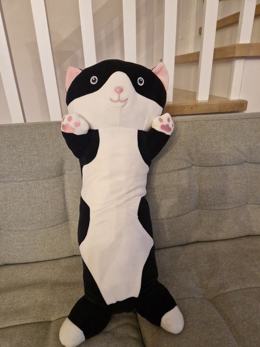 Maskotka Kotek długi czarno biały jak nowy.