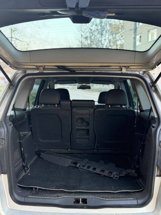 Opel Zafira рестайлинг