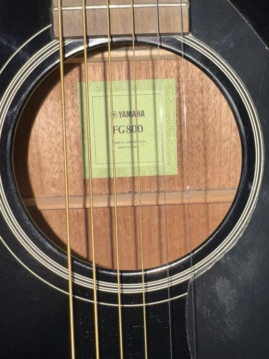 Акустическая гитара YAMAHA FG800