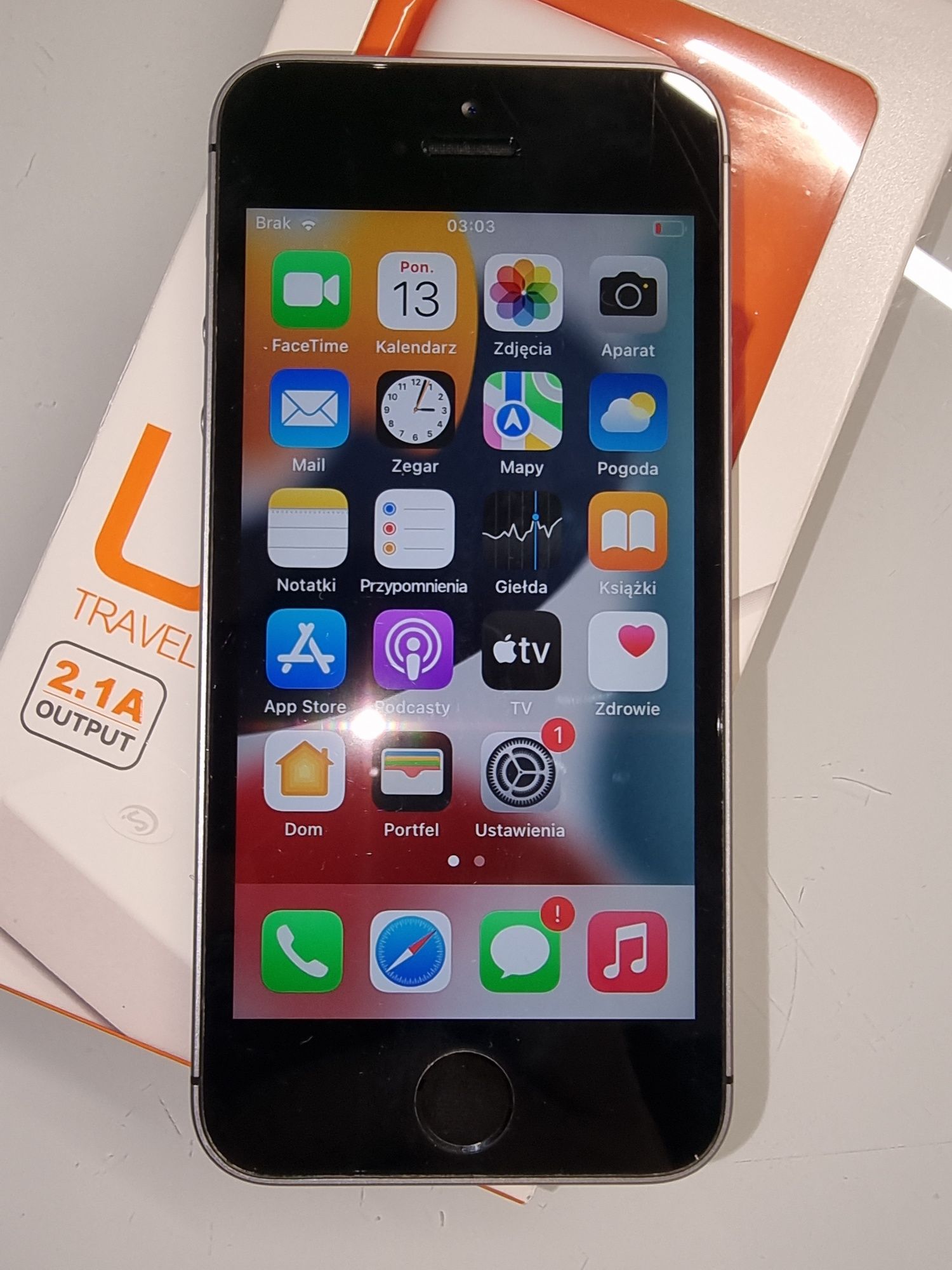 Telefon IPhone SE 32 GB Space Gray