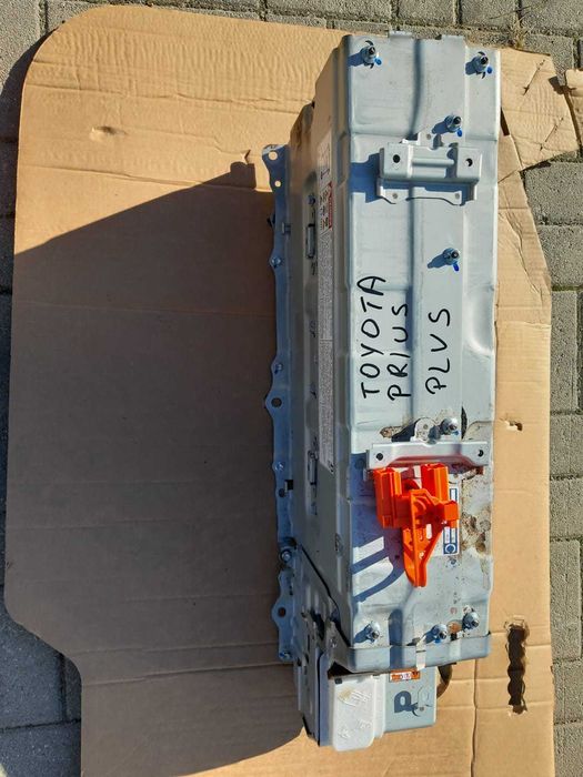 Toyota Prius Plus hybryda 1.8 bateria