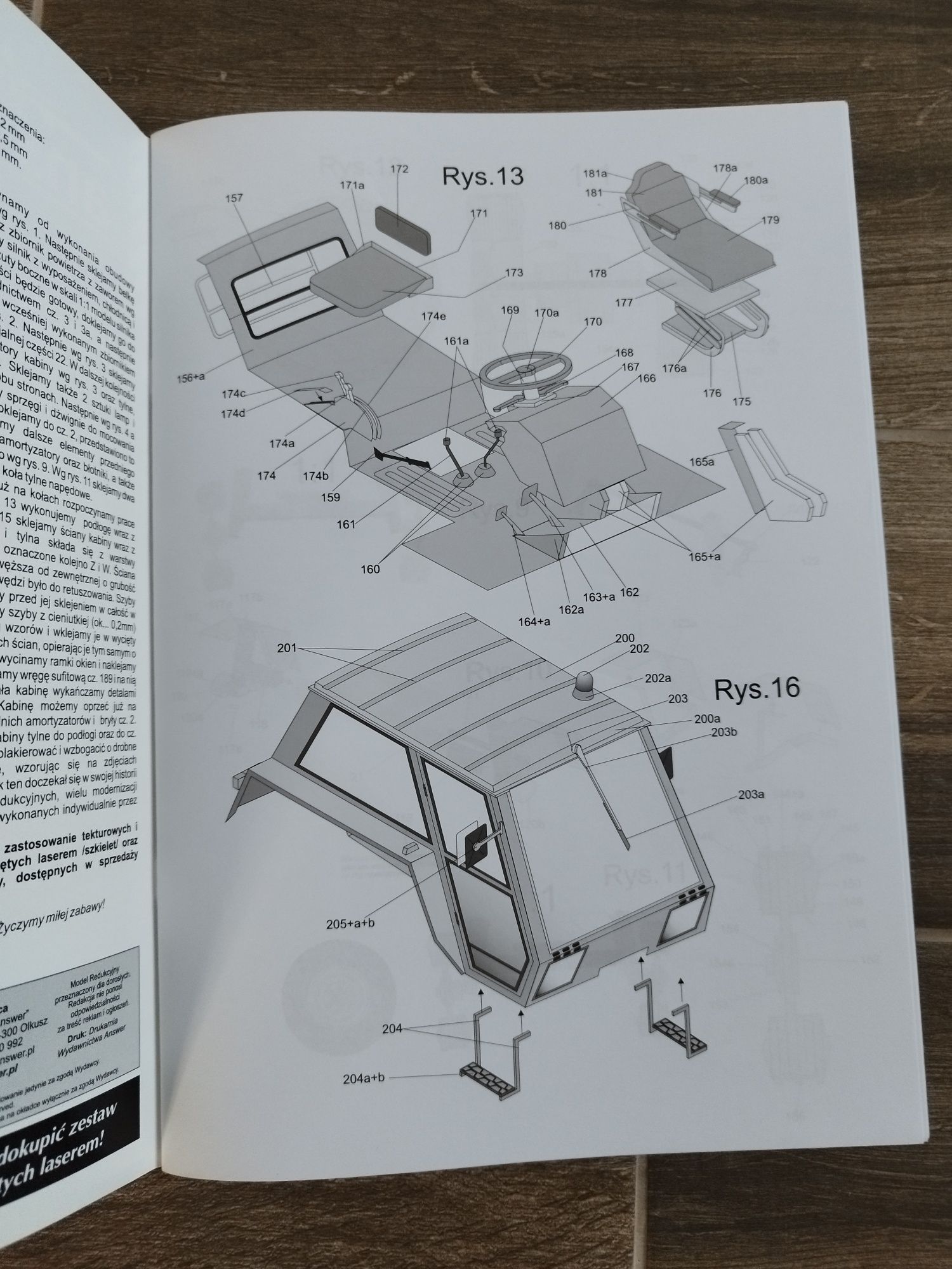 Model kartonowy URSUS C-385