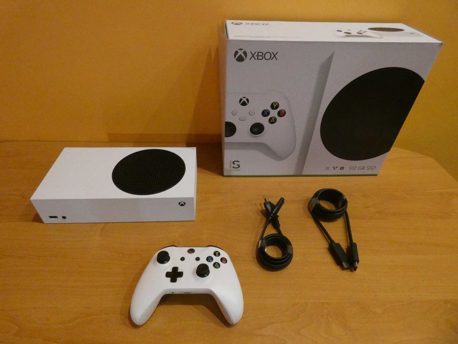 Xbox Series S 512GB ponad ROK gwarancji !