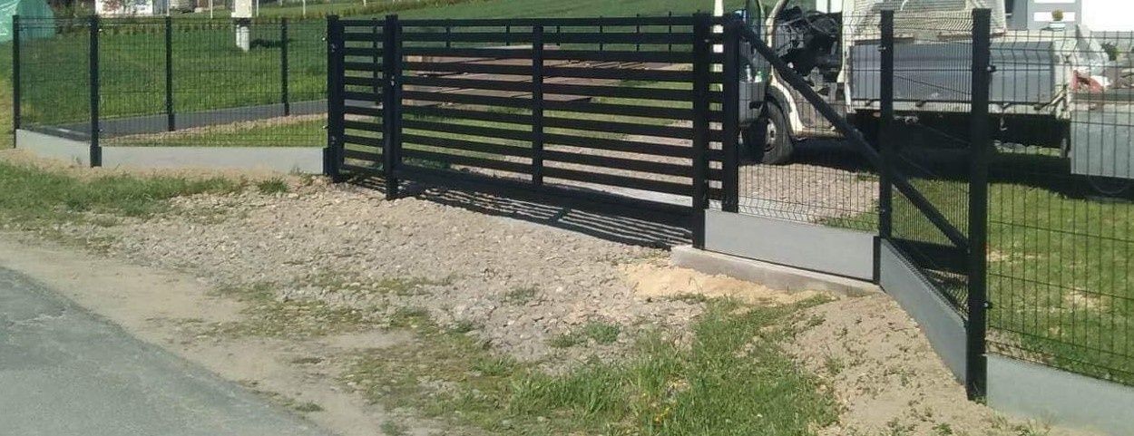 HIT! Ogrodzenie panelowe 123cm Fi4 SPRZEDAŻ-MONTAŻ 49zł/1mb !
