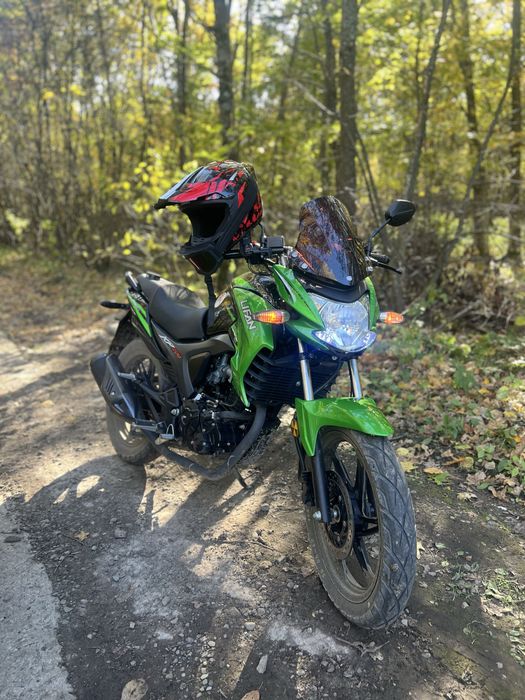 Продам або обміняю на машину ліфан кп 200