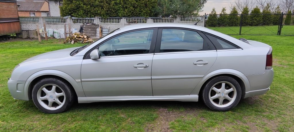 Opel Vectra C 1.9 GTS