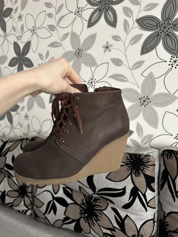 Фарба для взуття Dr. Leather темно-коричневий колір