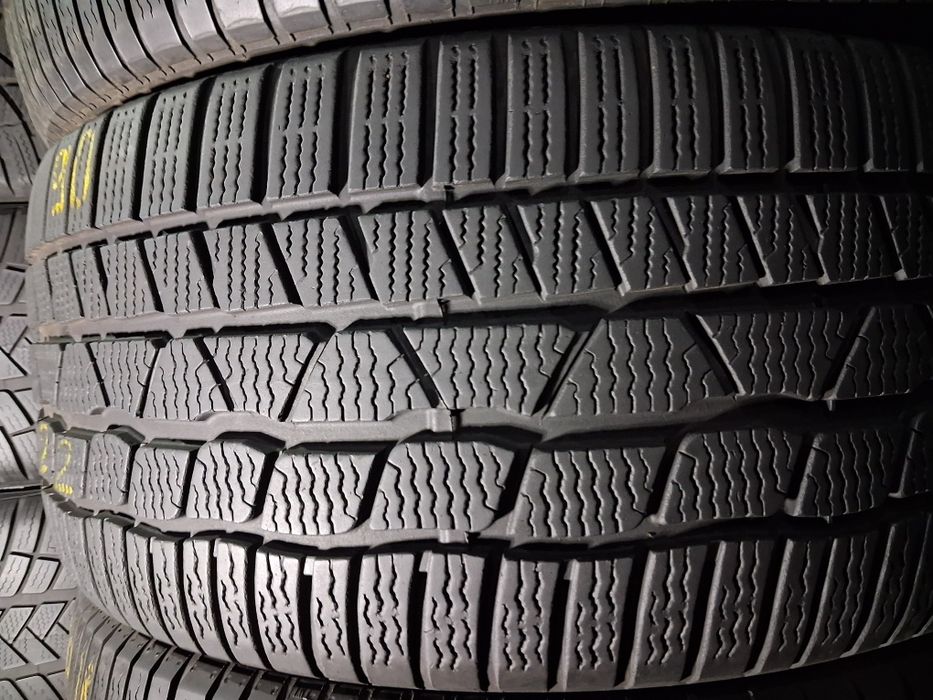 255/40 R18 Continental Winter Contact 830p шини б/в зима КОМПЛЕКТ