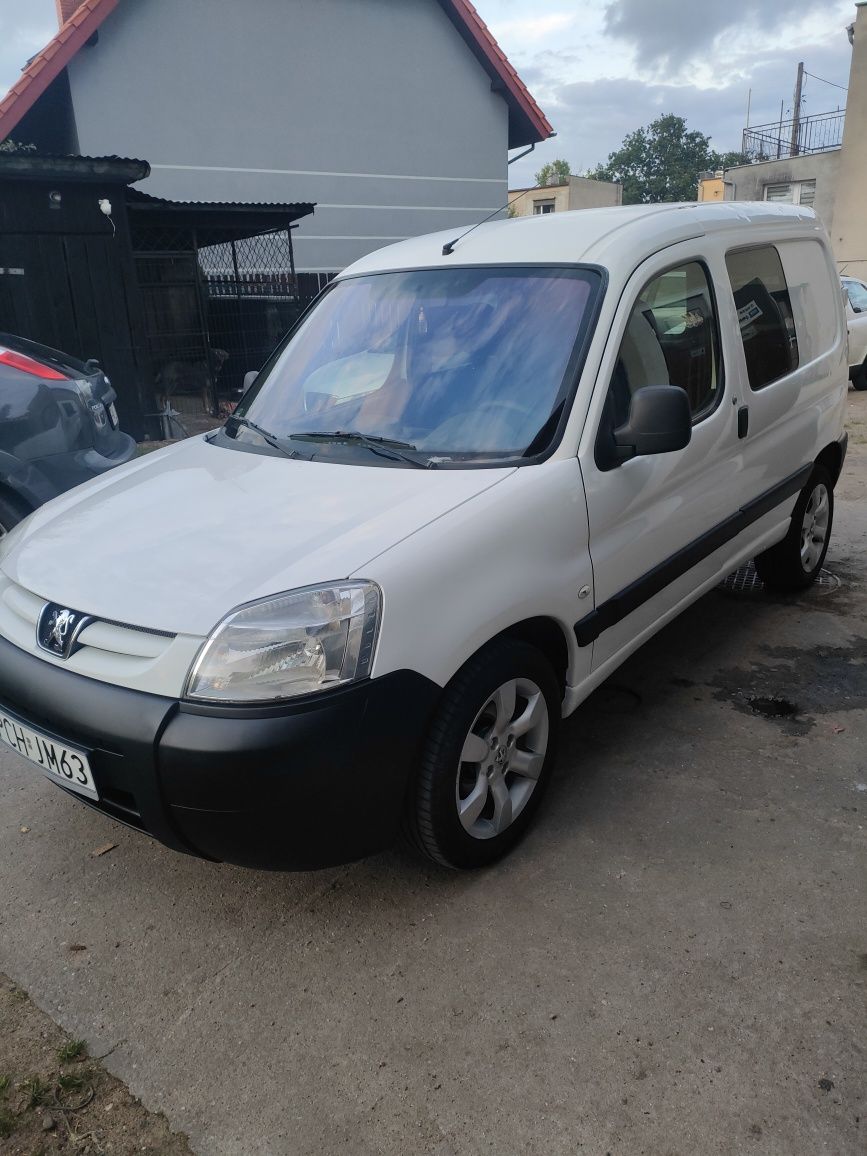 Peugeot Partner 1.6 hdi klima boczne drzwi