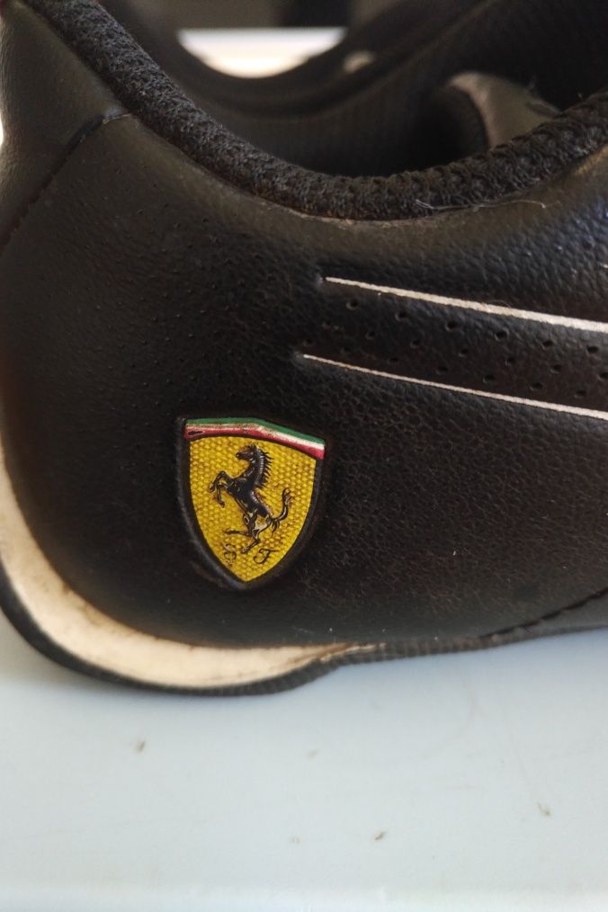 Buty Puma Ferrari roz. 32