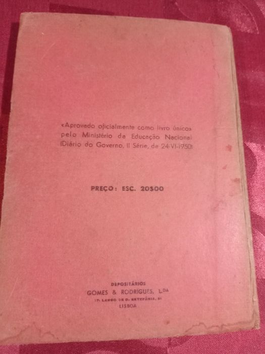 Livro muito antigo de inglês