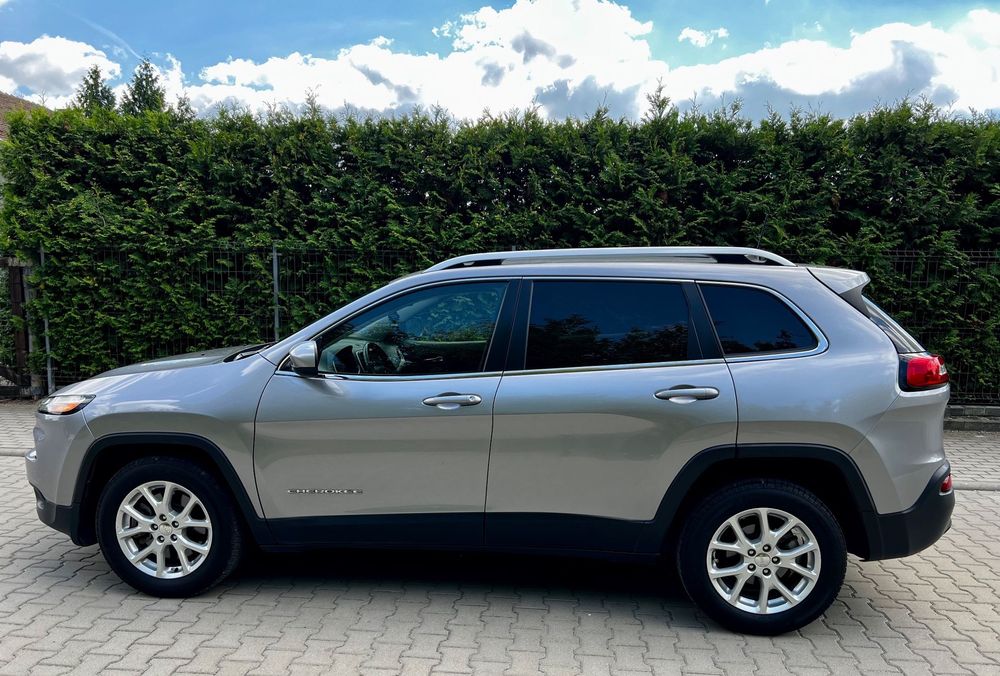 Jeep Cherokee Pierwszy właściciel.IDEAŁ,serwis,nowy przegląd i oc.prywatny