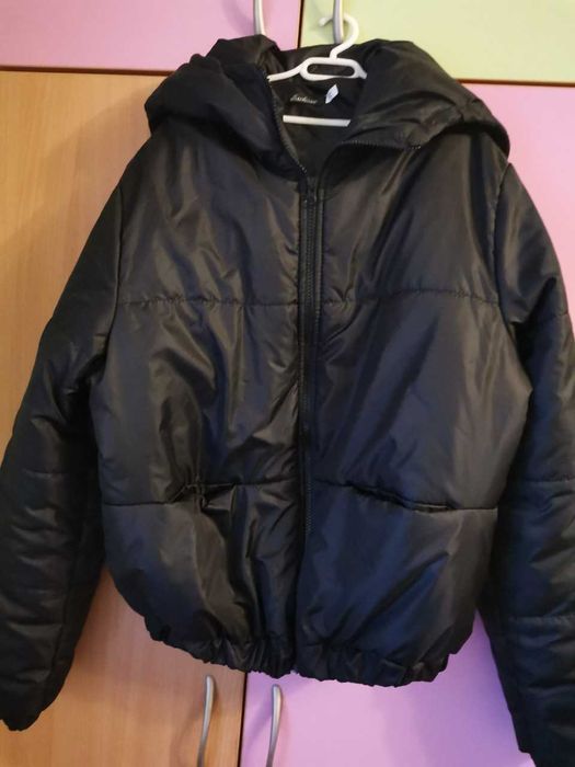 куртка жіноча на весну