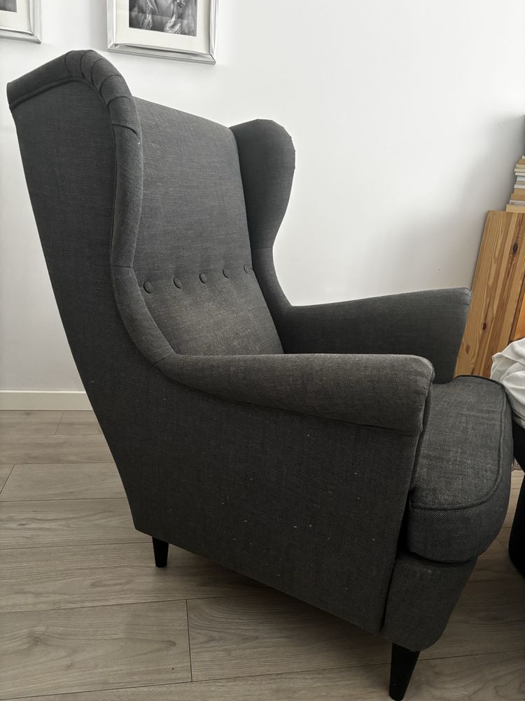 Cadeirão strandmon Ikea