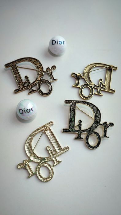 Броши в стиле Диор, Шанель,Селин