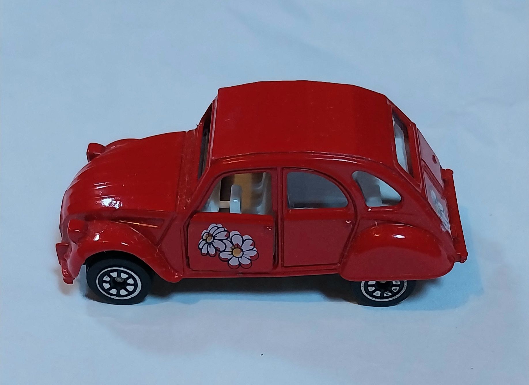 Miniatura antiga Corgi Citroën 2Cv