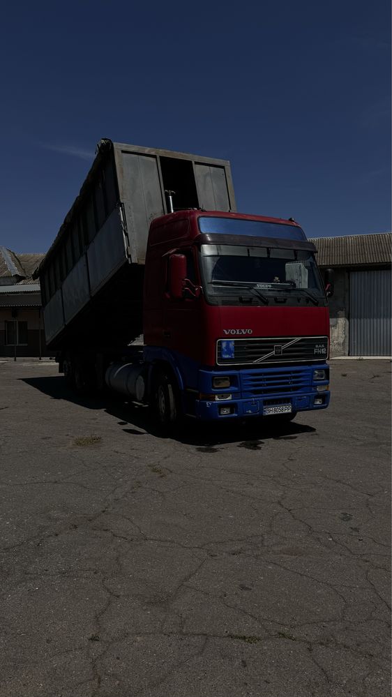 Volvo FH12  Самосвал