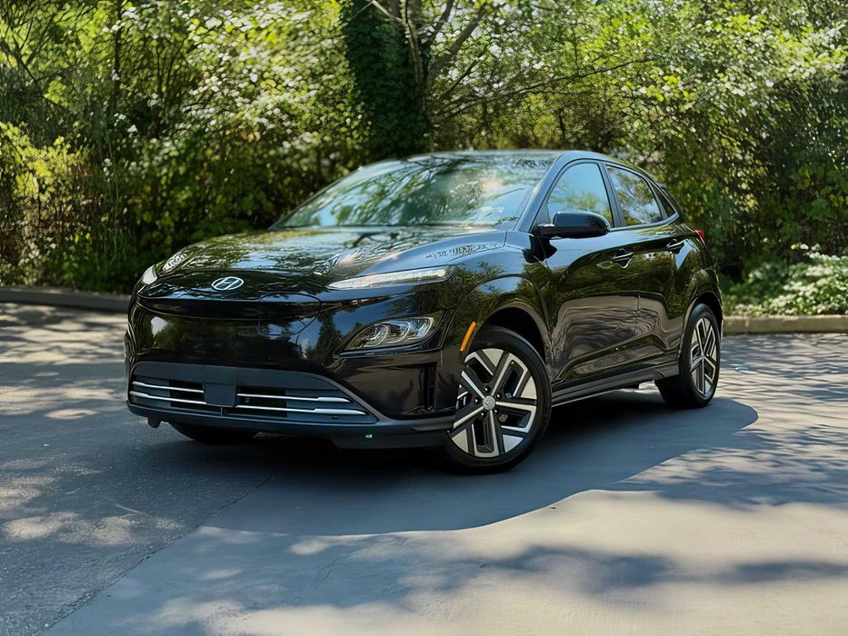 Hyundai Kona      2022