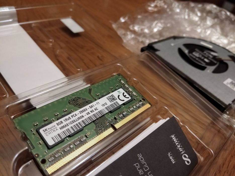 Оперативная память для ноута DDR4 8gb hynix
