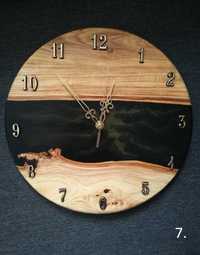 Zegar ścienny z drewna i żywicy
