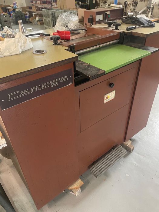 Maquina de Igualizar Camoga