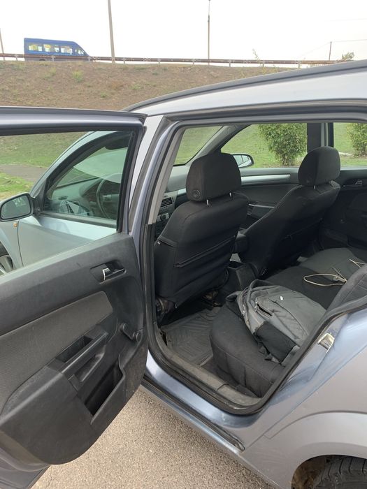 Продам Opel Astra H