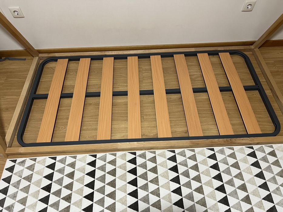 Cama Montessori estilo tipi para criança